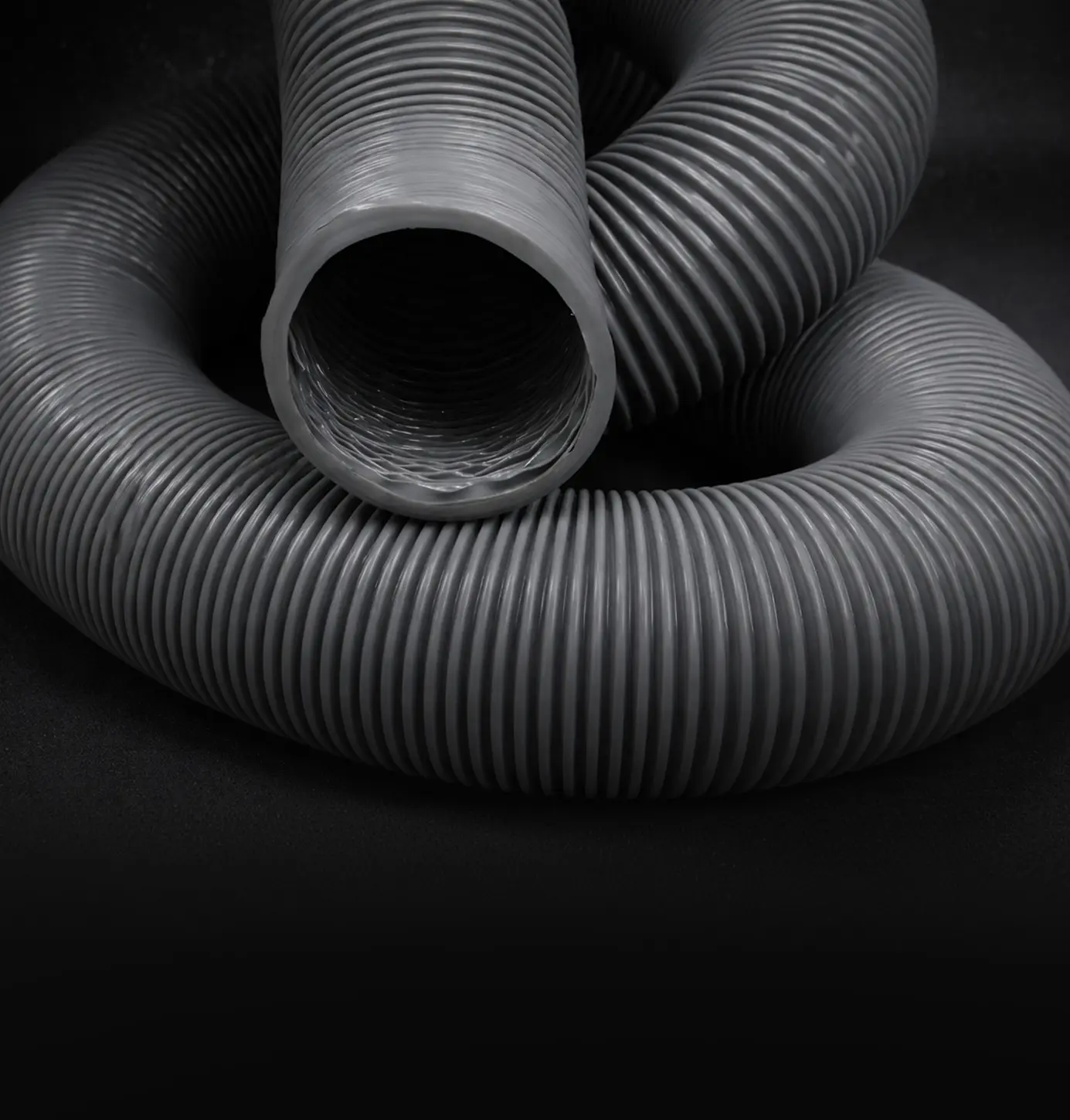 High-temperature silicone transfer hose for flexible industrial process applications